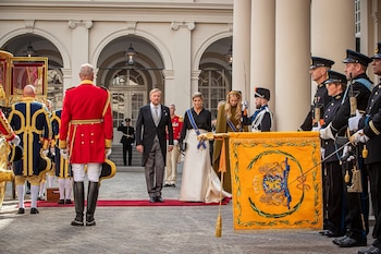 Los reyes Guillermo Alejandro y Máxima de Holanda y la princesa Amalia en el Prinsjesdag (Instagram)