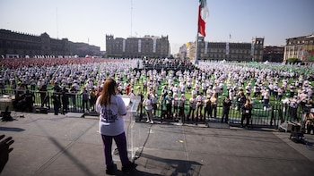 Sheinbaum festeja récord Guinness tras