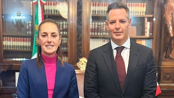 Alejandro Murat se reúne con