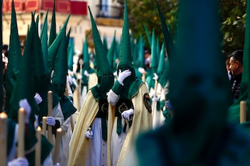 La salida procesional de la Pollinica en el Domingo de Ramos de Málaga, a 29 de marzo de 2026. (Álex Zea / Europa Press)