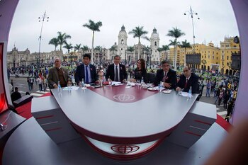 Por Fiestas Patrias, periodistas de