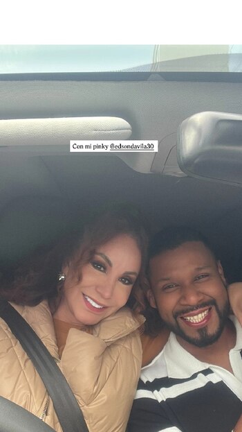 Janet Barboza y Edson Dávila