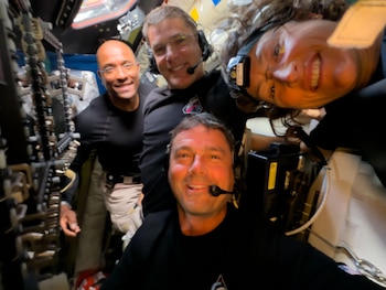 La tripulación está conformada por los astronautas Reid Wiseman, Victor Glover, Christina Koch (NASA) y Jeremy Hansen (Agencia Espacial Canadiense) - crédito NASA