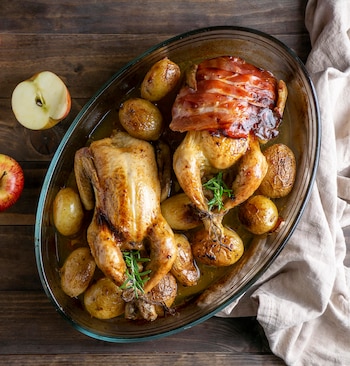 El pollo relleno es una