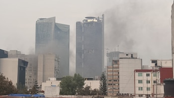 CDMX: reportan incendio en edificio