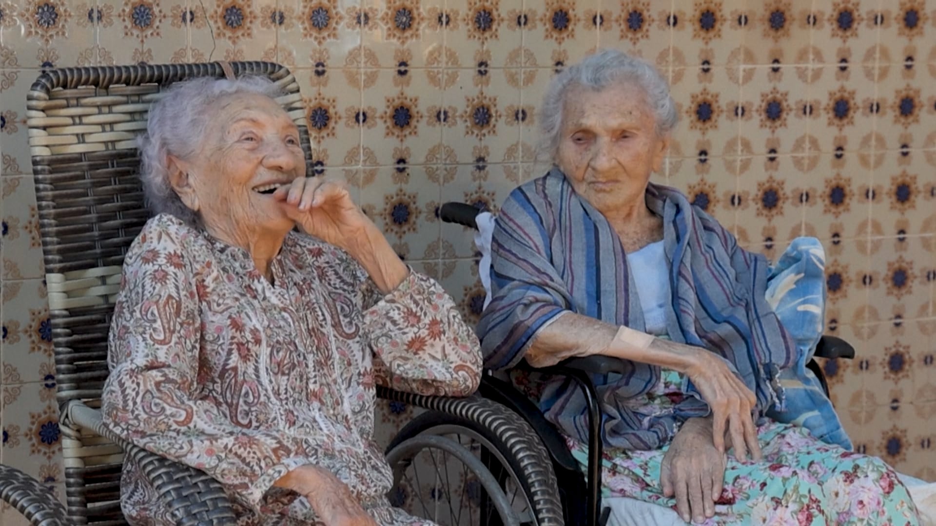 LongeviQuest y Reuters destacaron que la red familiar, el apoyo mutuo y la vida activa también aparecen entre los factores vinculados con la longevidad de las hermanas (Créditos: Reuters)