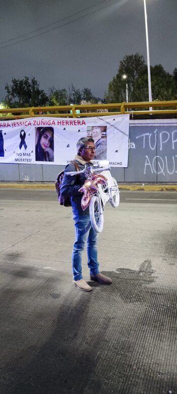 Padre de Jessica Zúñiga. (@rbarriosfuentes)