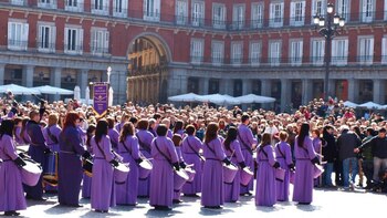 La famosa tamborrada de Madrid