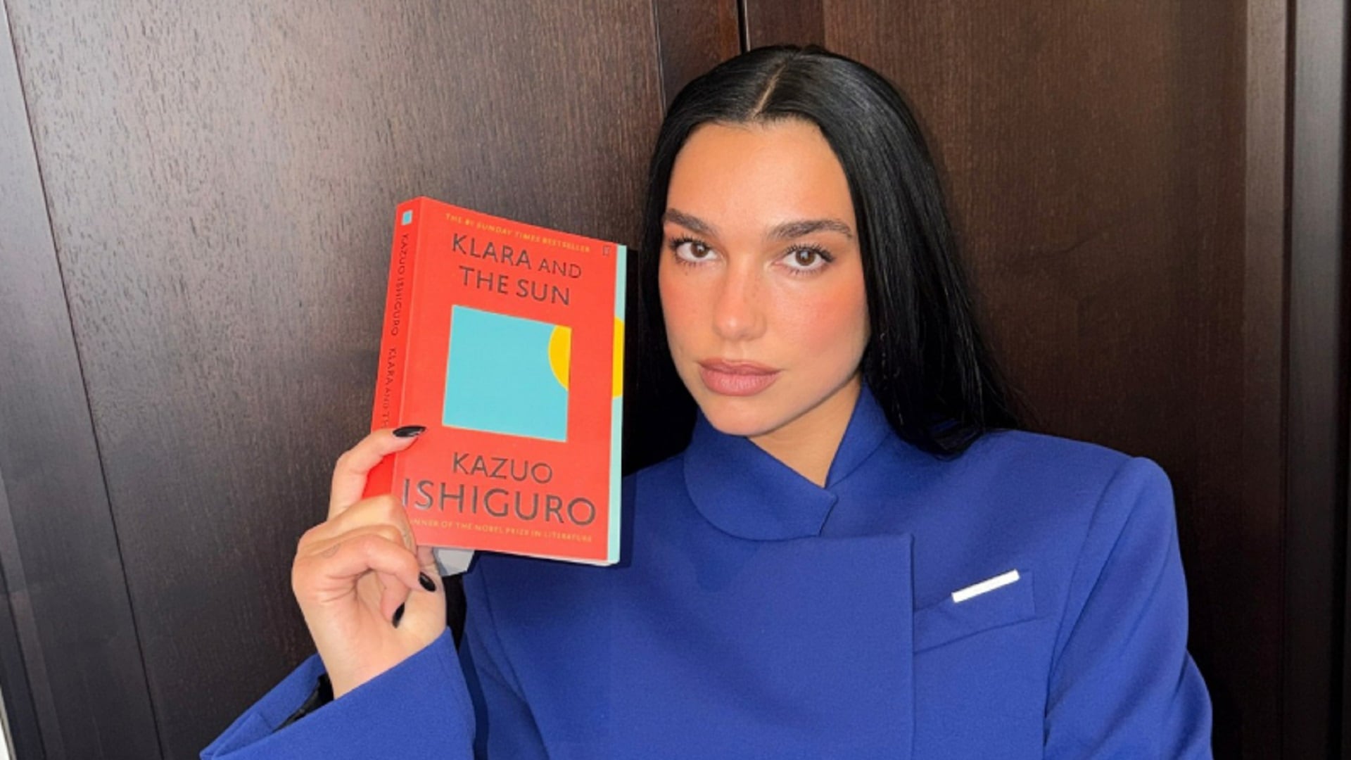 Dua Lipa, curadora del London Literature Festival: ¿podrá la estrella del pop salvar la industria editorial? (Dua Lipa Instagram)