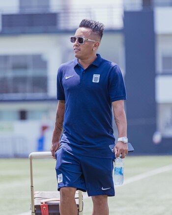 Christian Cueva debutará este fin