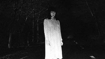 Según relatan, esta mujer camina