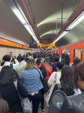 Pasó una hora hasta que