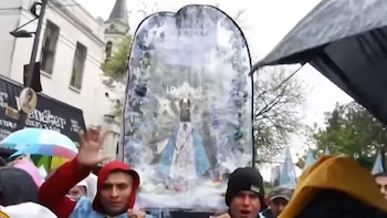 Peregrinación a Luján 2026, en vivo: los fieles ya partieron desde Liniers con la imagen de la Virgen