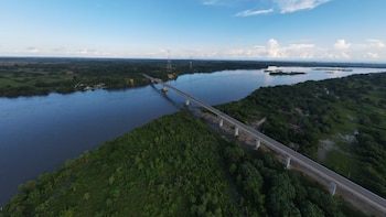 Alerta en el río Magdalena: hay tramos con niveles bajos y riesgo de intrusión salina; el Ideam prevé una caída de caudales de hasta 60%