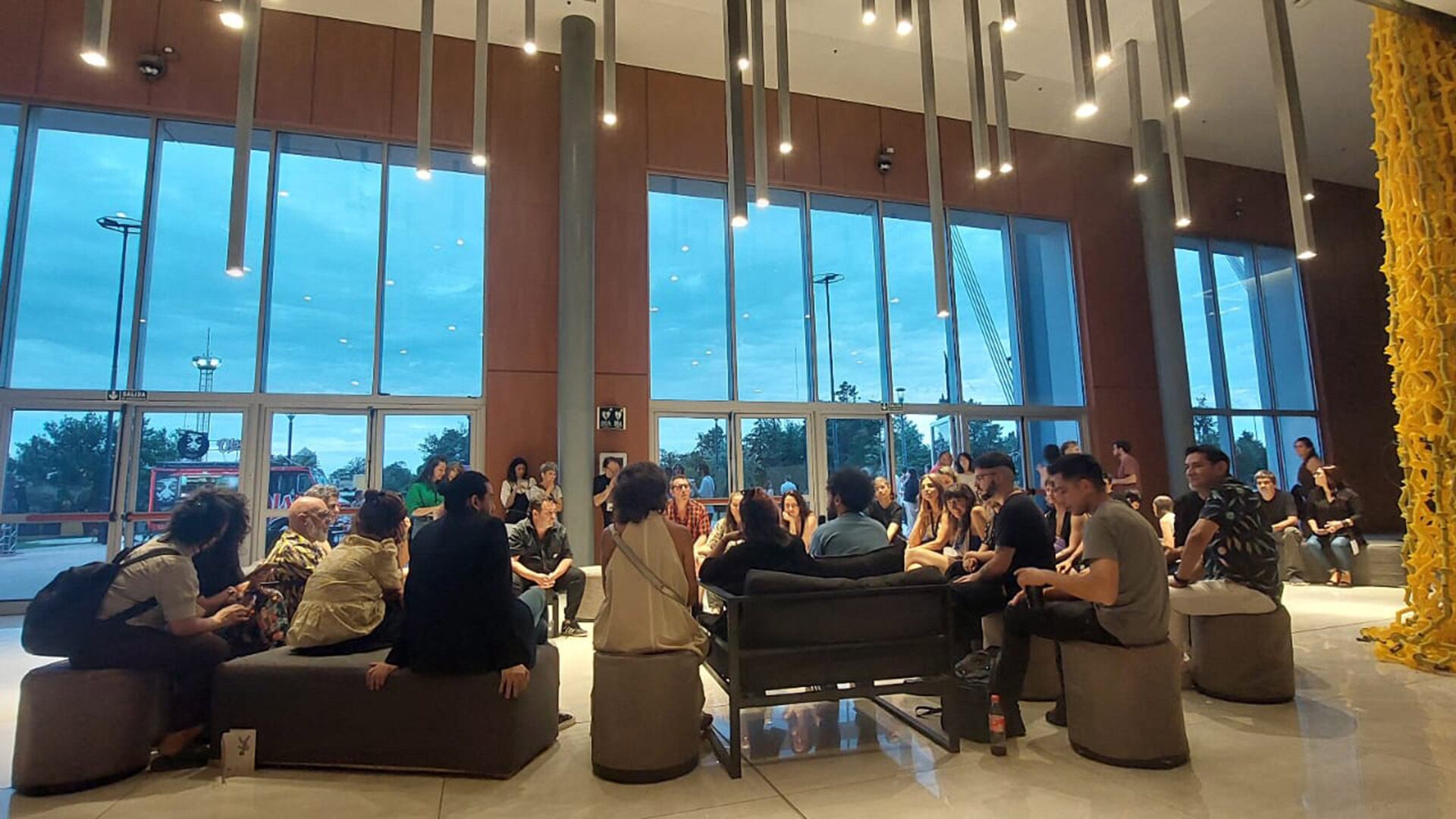 La Constelación Orbital, sede de debates y diálogos (Juan G. Batalla)