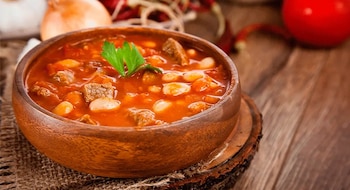 La cazuela de fríjoles en