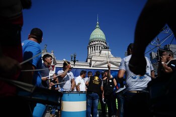 El sindicalismo realiza el primer