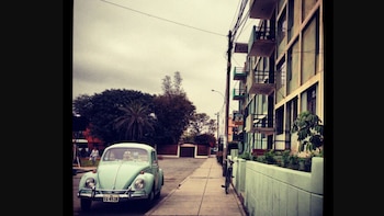 El famoso actor peruano Carlos