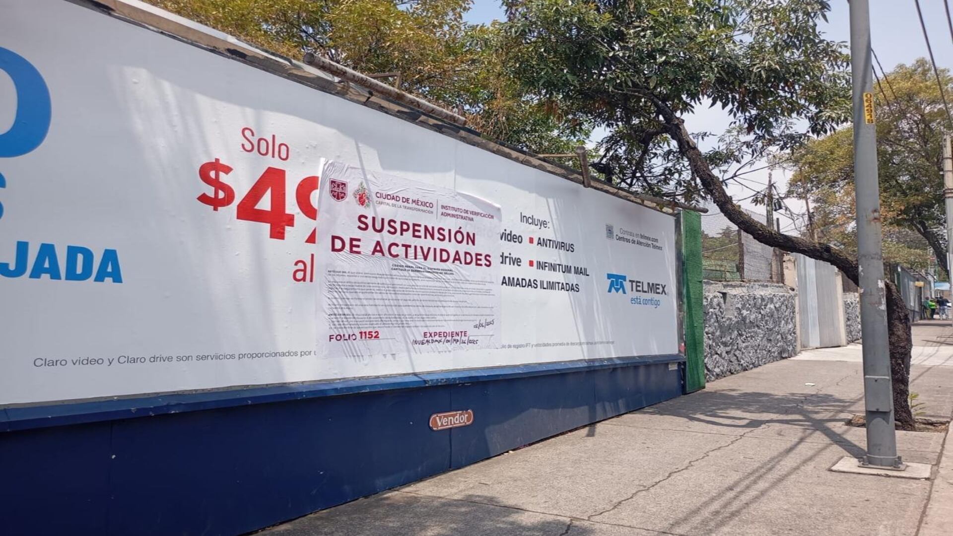 Las estructuras violaban la Ley de Publicidad Exterior y representaban un riesgo para la seguridad y el paisaje urbano