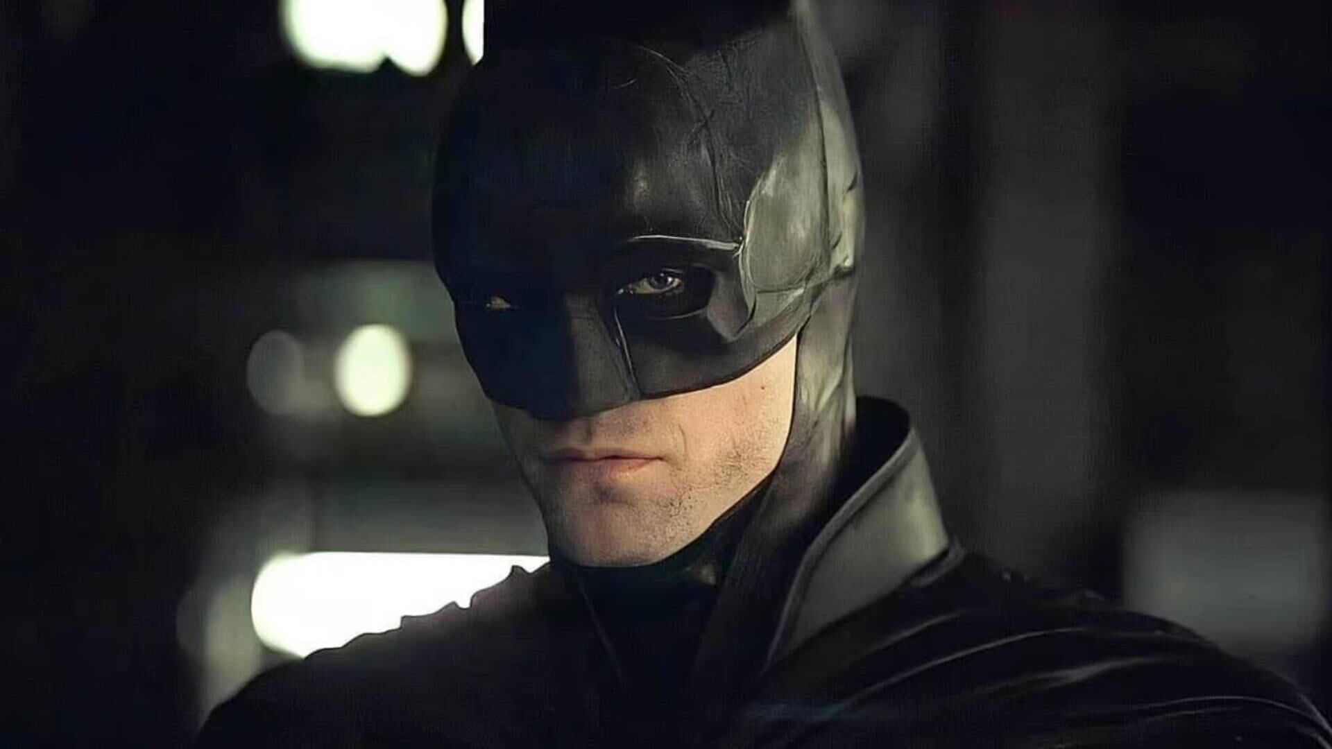 Como los fans lo esperaban, Robert Pattinson ha confirmado que seguirá siendo el caballero oscuro en The Batman Part ll (Warner Bros.)