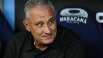 Flamengo retiene el liderato de