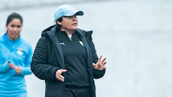 Entrenadora de Sporting Cristal admite favoritismo “en el papel” de Universitario, pero advierte: “Estos partidos son clásicos”