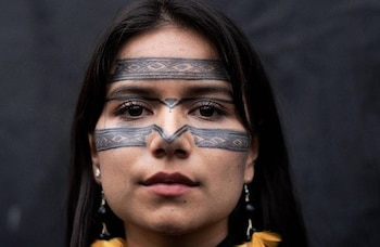 Helena Gualinga, es una joven