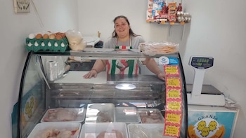 Romina aprendió a trozar y