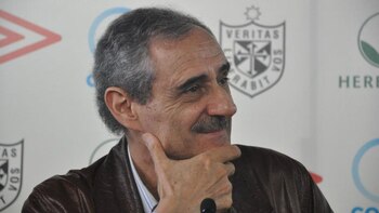 El entrenador Ángel Cappa, que