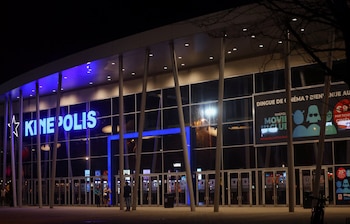 People enter the Kinepolis Imagibraine