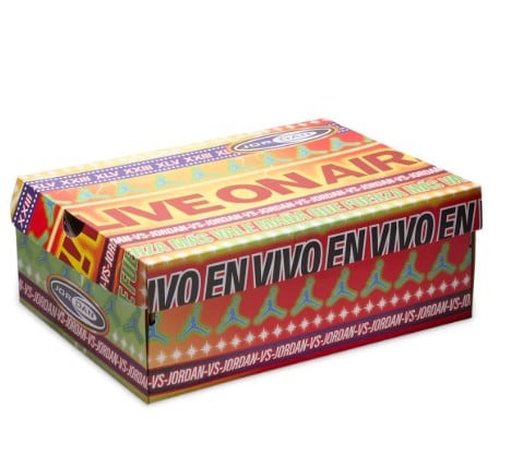 La marca apuesta por un modelo cargado de identidad cultural, con detalles en verde, rojo y dorado. (Especial)