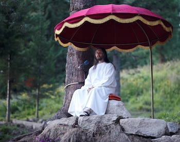 Sergei Torop, conocido como Vissarion,