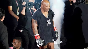 “Le voy a patear el trasero”: el feroz desafío de Mike Tyson a Floyd Mayweather y su confesión sobre la derrota ante Jake Paul