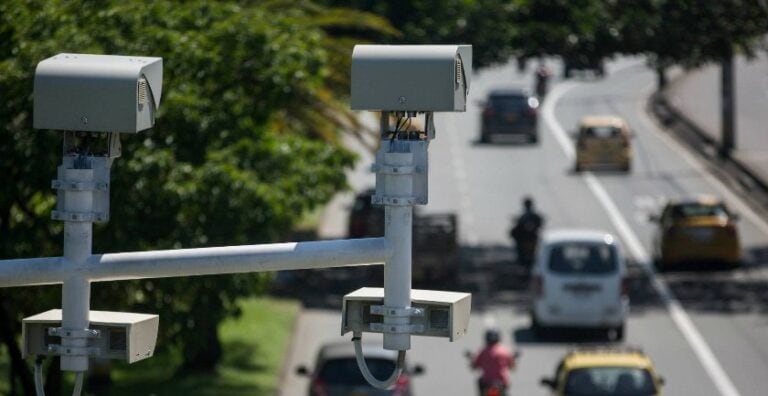 Las fotomultas quedaron bajo escrutinio del Gobierno por posibles irregularidades en la operación de algunos dispositivos - crédito javierautos.com