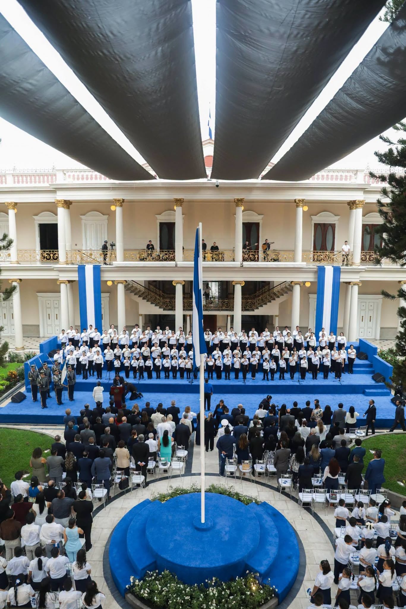 Inauguración del Mes Cívico en el Palacio Nacional por las autoridades salvadoreñas (Foto cortesía Gobierno de El Salvador)