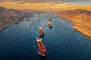 El Estrecho de Ormuz y el Estrecho de Bab el-Mandeb adquirieron una relevancia notoria para el comercio internacional, debido a que ambos están ubicados en la región más caliente del planeta: el Medio Oriente (Foto: Shutterstock)