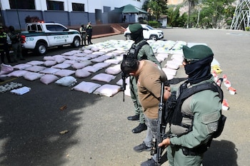 La operación de la Policía Nacional y la Fiscalía permitió desarticular un centro clandestino de almacenamiento y distribución de material explosivo en Medellín - crédito Policía Nacional