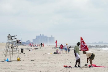 La conocida “Riviera del Bronx” continuará habilitada para nadar durante la semana adicional anunciada por la ciudad.