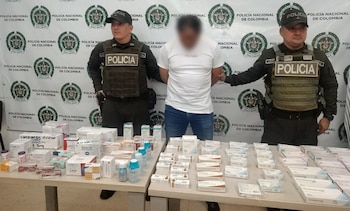Autoridades incautan más de 3.000 medicamentos de contrabando en el barrio Pescadero en Cúcuta tras operativo policial - crédito Policía Cúcuta