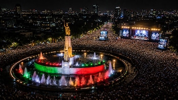 Alejandro Fernández hace historia: 270 mil asistentes llenan La Minerva durante concierto gratuito por el Mundial 2026
