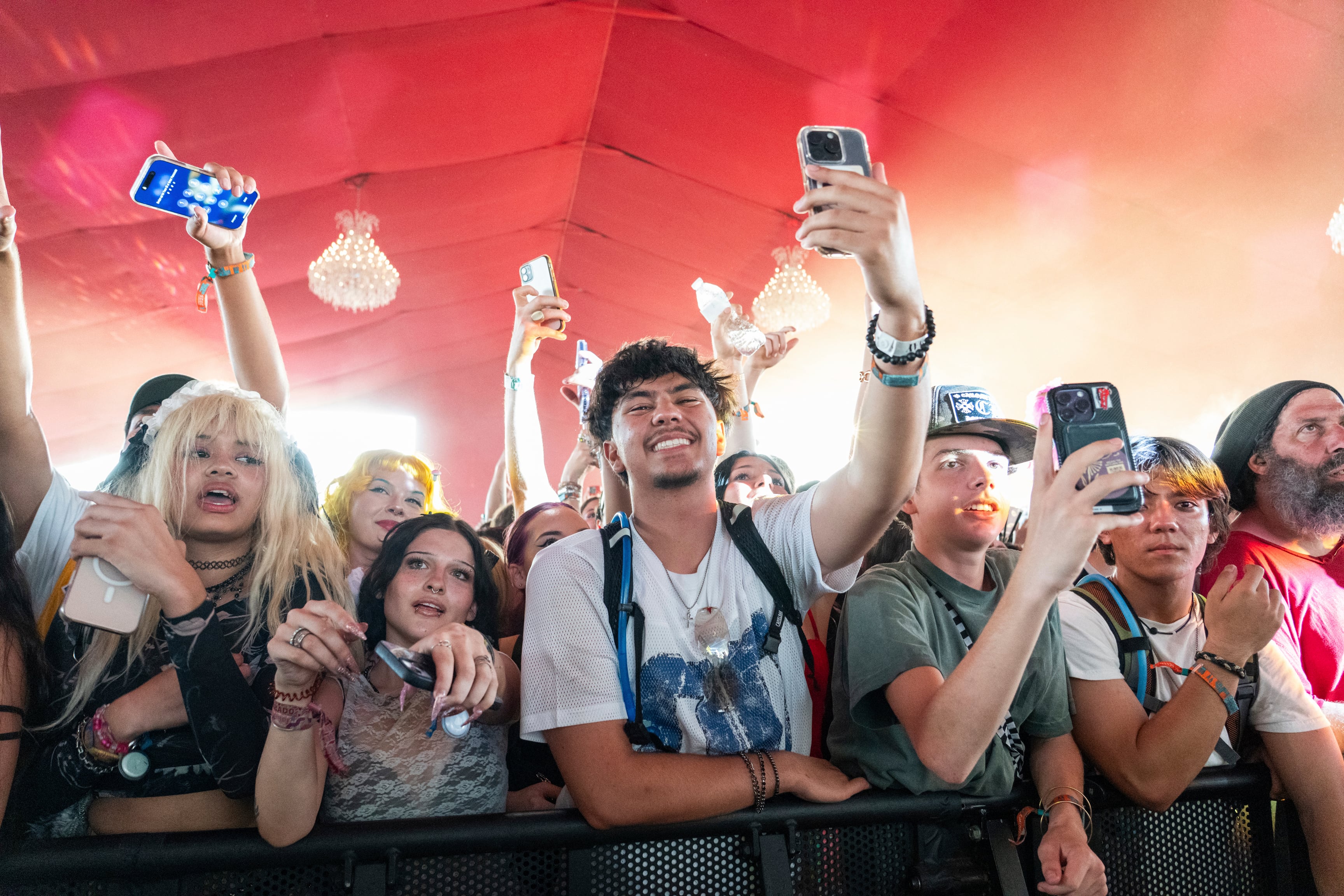 La oferta musical de Coachella destaca la diversidad de géneros: tecno, k-pop, rock, punk y música electrónica (Foto: Amy Harris/archivo AP)