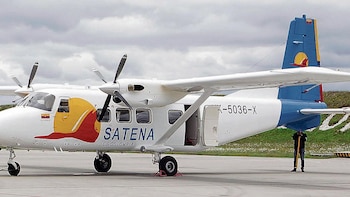 Desaparece un avión de la