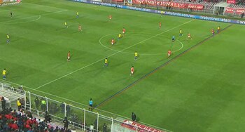 Washington Corozo fue el que estaba en fuera de juego en Sporting Cristal vs Cienciano. - captura: Liga 1 MAX