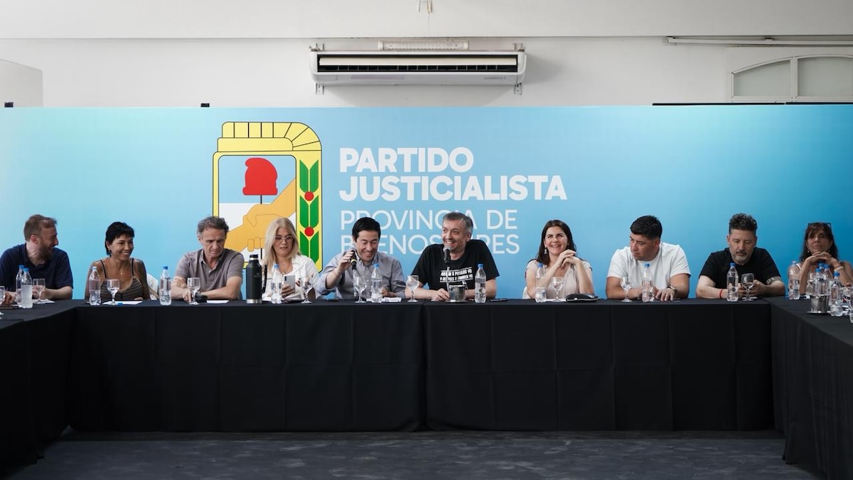 Reunión del consejo del PJ bonaerense en Malvinas Argentinas