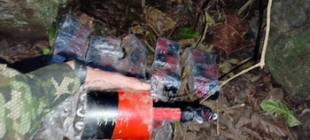 Incautaron droga, artefactos explosivos y combustible en operativo contra el ELN en zona rural del Cesar - crédito @COL_EJERCITO/X