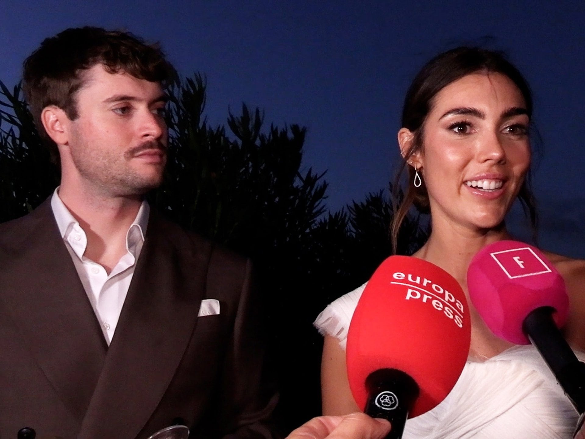 Anna Padilla y Mario Cristóbal tras darse el