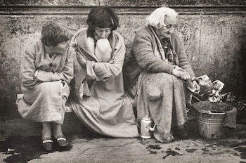 “Humanario”, de Sara Facio y Alicia D’Amico