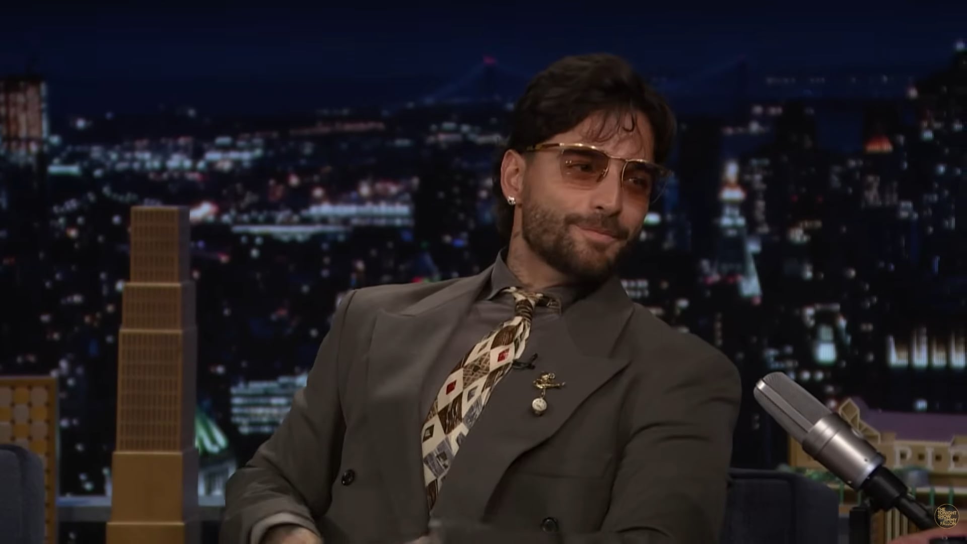 Maluma fue invitado en The Tonight Show Starring Jimmy Fallon, donde presentó su álbum “Loco x Volver” y habló sobre su faceta como padre - crédito captura de pantalla The Tonight Show Starring Jimmy Fallon