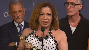 El duro discurso de Lizy Tagliani en el Martín Fierro: “Se cagaron en un niño de 4 años con la oportunidad de una familia”