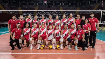El bloque de Perú que afronta la Copa Sudamericana de Vóley 2026. - Crédito: FPV
